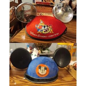 Lot Of 2‎ Vintage Disney Parks Mickey Mouse Ears Youth Felt Hats Red And Blue...